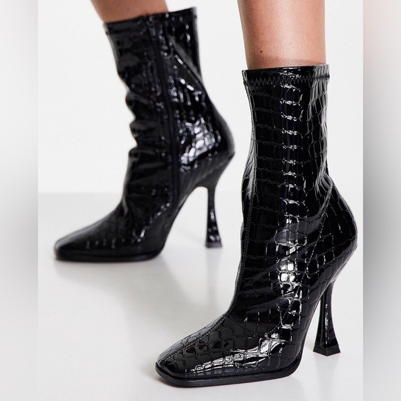 Glamorous heeled sock boot in black croc - Picture 2 of 10